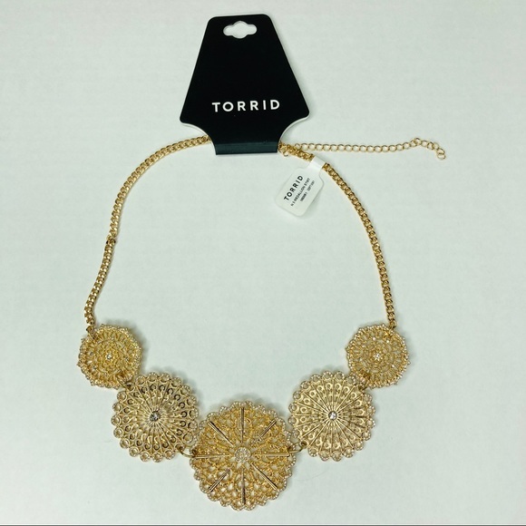 torrid Jewelry - NWT Torrid gold filigree medallion statement necklace plus size fashion